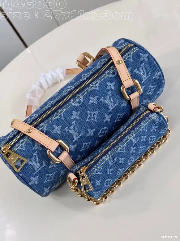WIS VUITTON TRUNK LOUIS PAPILLON 0513